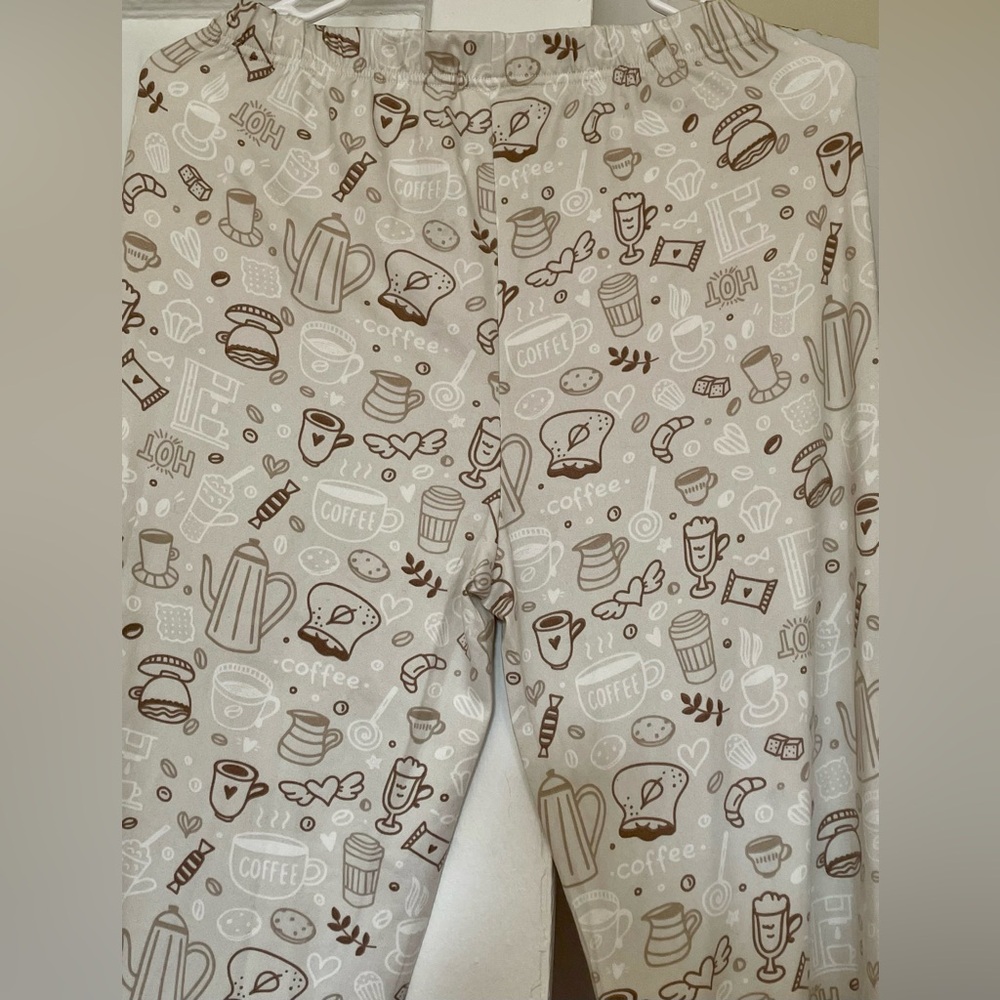 BNWT!Unbranded Sample,”Coffee Talk"😻☕️short sleeve,V neck capris,PJs,pale coffee - Picture 10 of 10